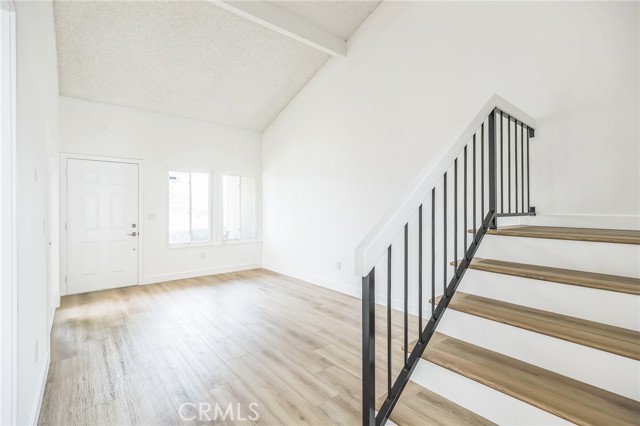 Detail Gallery Image 5 of 19 For 1326 via Del Rio, Corona,  CA 92882 - 3 Beds | 1/1 Baths