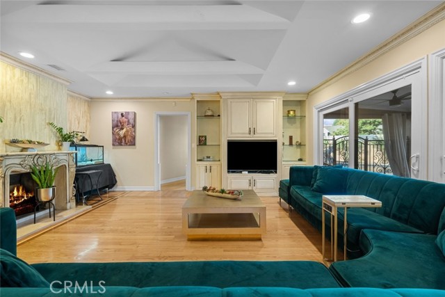 8817 Louise Avenue, Sherwood Forest CA: https://media.crmls.org/medias/38850ca2-b1a9-47d4-b3c3-040f36ab99dc.jpg
