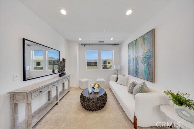 251 Tank, Irvine CA: https://media.crmls.org/medias/38859634-5385-4fba-958d-64f2afec7d11.jpg