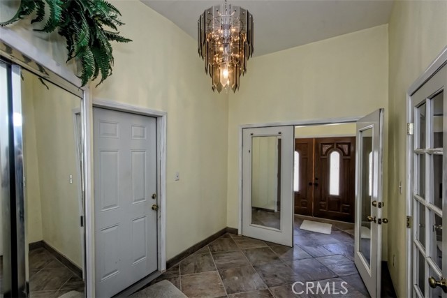 Detail Gallery Image 3 of 67 For 45985 Cottonwood Rd, Newberry Springs,  CA 92365 - 4 Beds | 5/1 Baths