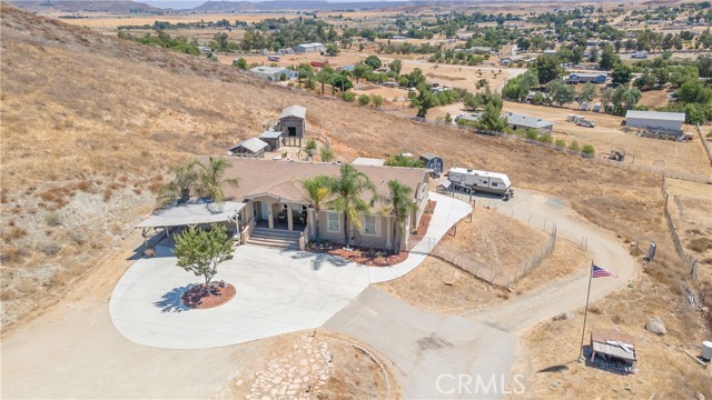 Detail Gallery Image 1 of 48 For 33270 Paseo De Oro, Menifee,  CA 92584 - 3 Beds | 2 Baths