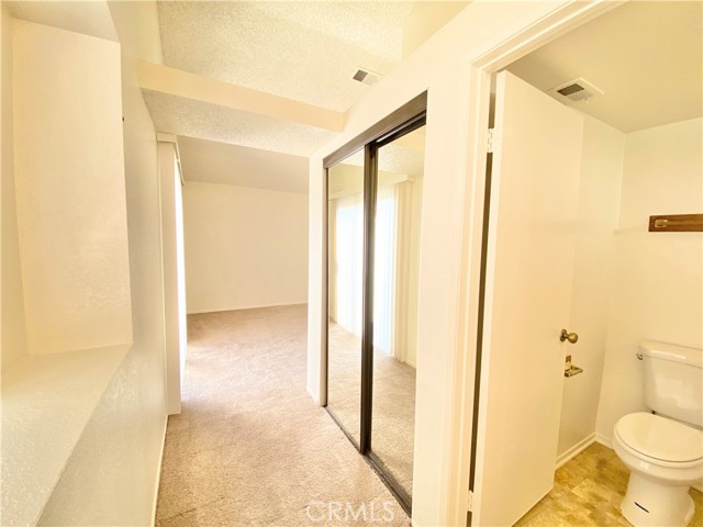 11369 Weinhart Court, Moreno Valley CA: https://media.crmls.org/medias/3886bfa1-cd07-466a-8c8c-66be62cab694.jpg