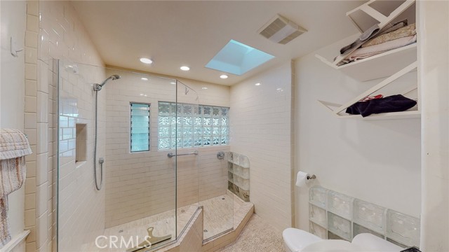 Detail Gallery Image 8 of 35 For 274 3 Diamond St, Laguna Beach,  CA 92651 - 3 Beds | 2/1 Baths
