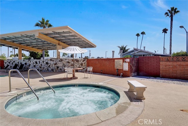 Detail Gallery Image 18 of 22 For 141 Douglas Dr #77,  Oceanside,  CA 92058 - 2 Beds | 1 Baths