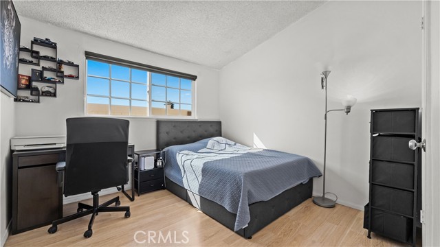 Image 23 of 31 For 28140 Tambora Drive