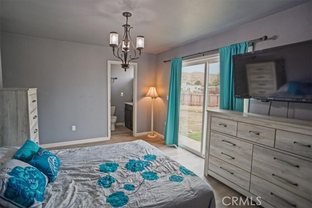 Detail Gallery Image 5 of 14 For 40287 Fieldspring, Palmdale,  CA 93591 - 4 Beds | 2 Baths