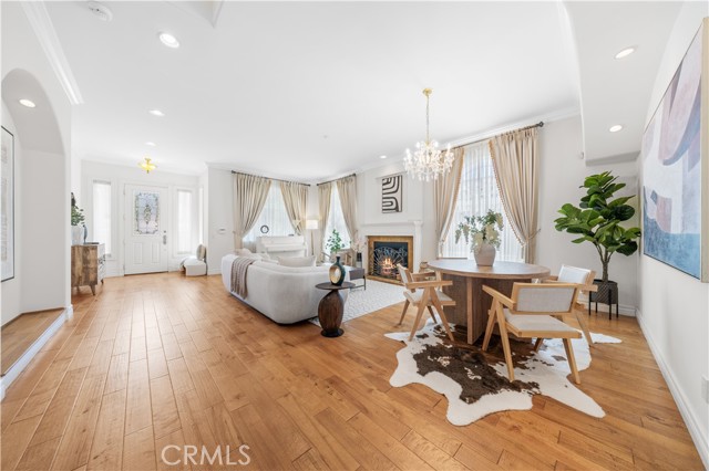 2767 Saleroso Drive, Rowland Heights CA: https://media.crmls.org/medias/3888ada2-a76d-4c81-aa44-454b8c367b40.jpg