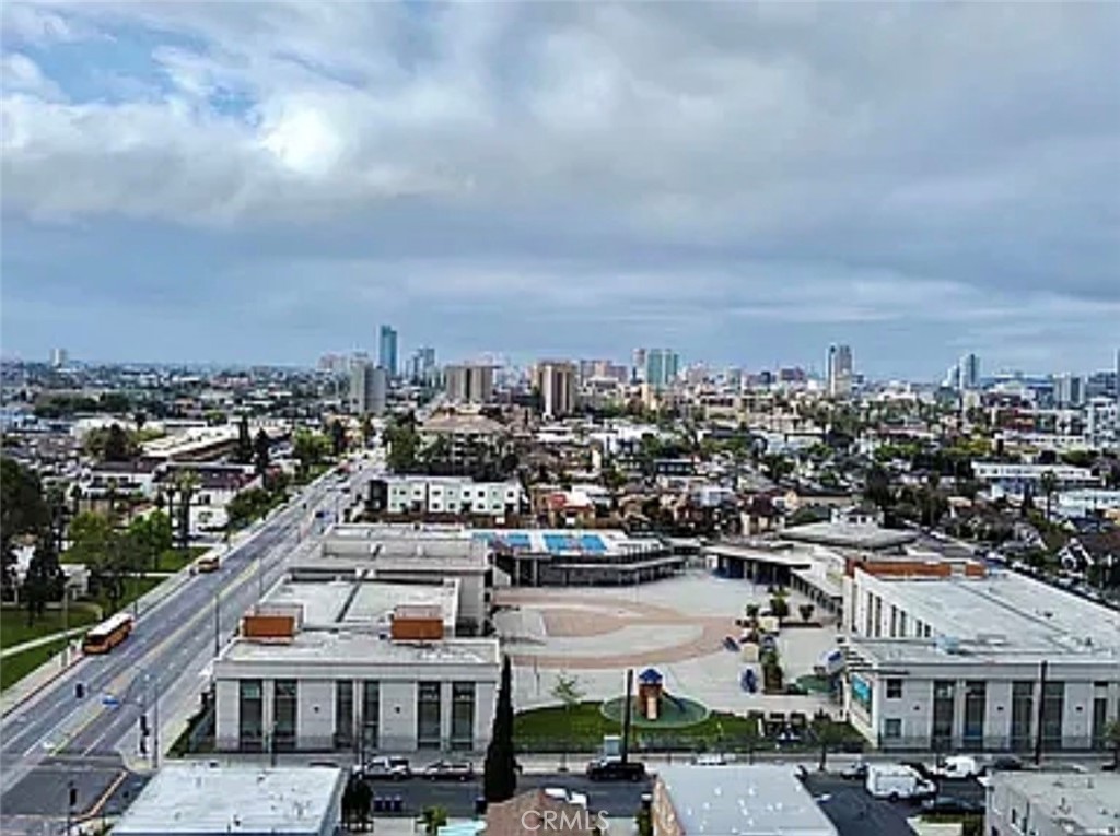 https://media.crmls.org/medias/38898146-b45e-493c-9c48-8dc5a41aa18e.jpg?preset=X-Large