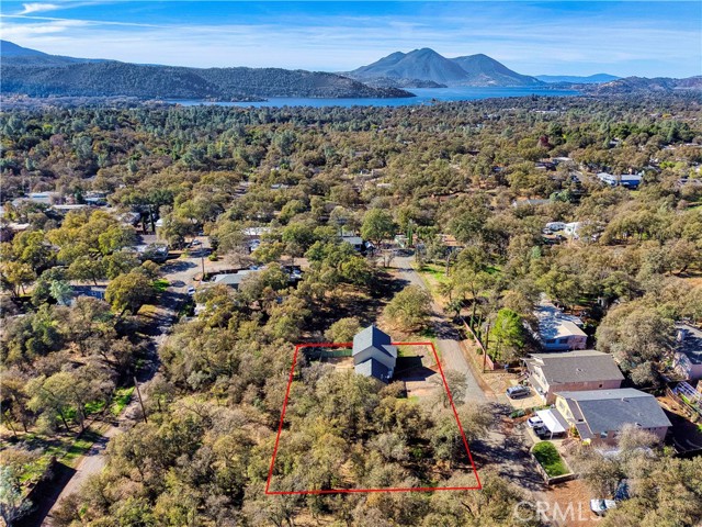 Detail Gallery Image 2 of 37 For 16055 29th, Clearlake,  CA 95422 - 3 Beds | 2/1 Baths