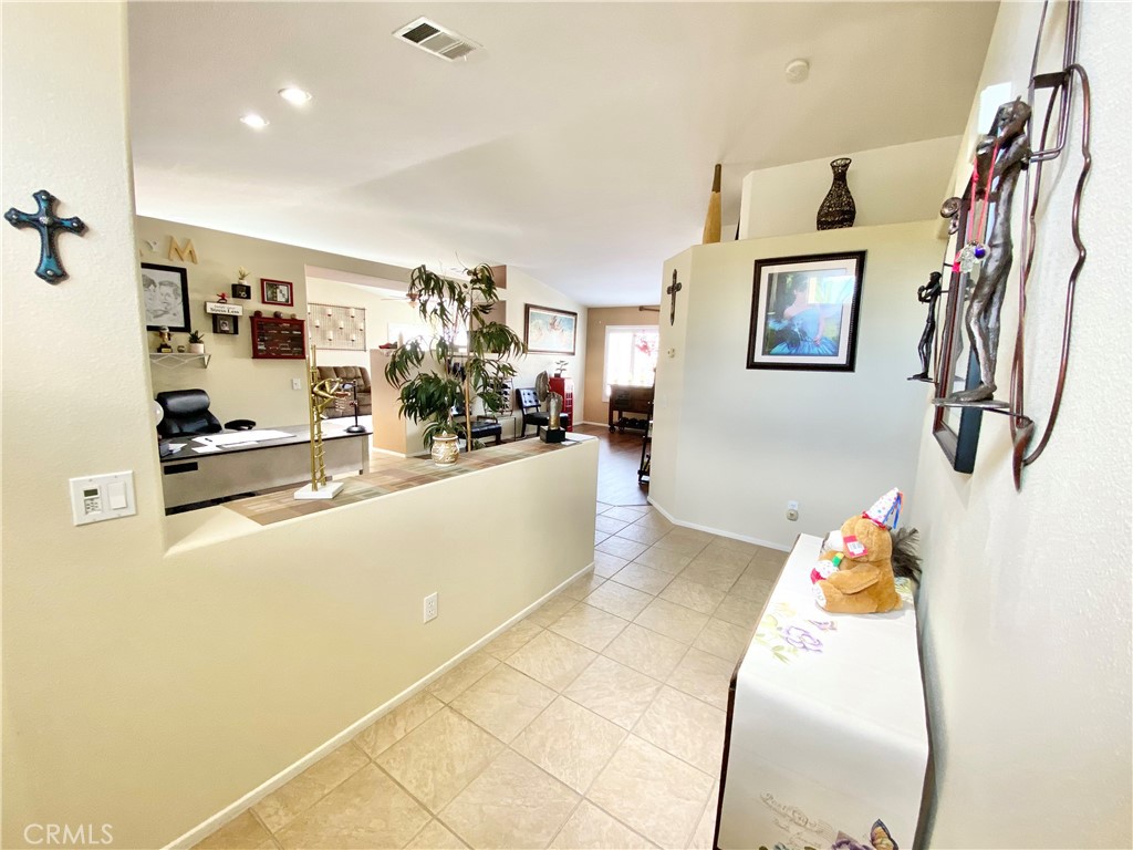 MLS #IV25029123 img 16