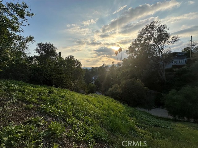 Detail Gallery Image 10 of 14 For 0 Sinclair Ave, Glendale,  CA 91205 - – Beds | – Baths