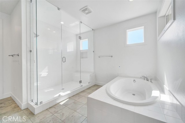 Detail Gallery Image 20 of 36 For 20638 W Deer Grass Ct Ct, Porter Ranch,  CA 91326 - 5 Beds | 5/1 Baths