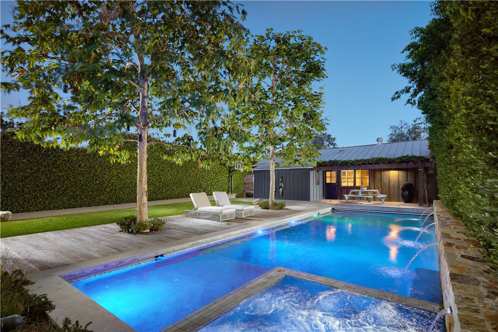 388b0b77 Febe 4085 B5b3 1ff7d403bffd