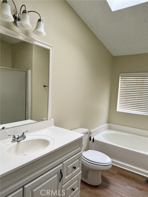 32360 Wildomar Trail Street, Wildomar CA: https://media.crmls.org/medias/388c28f2-697c-493b-85b5-76103bf45698.jpg