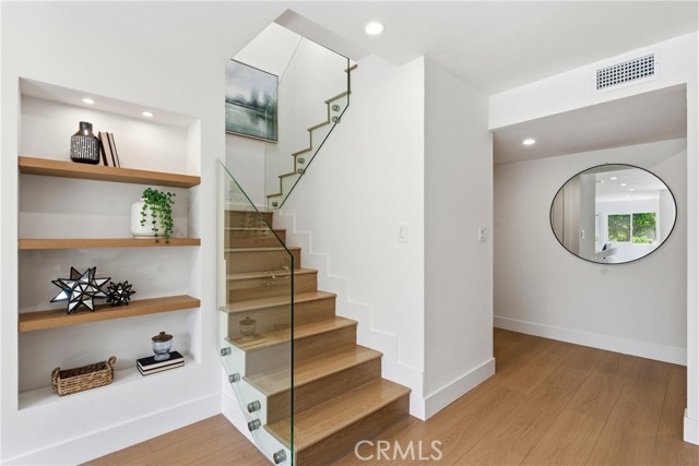 Detail Gallery Image 16 of 51 For 41 Seton Rd, Irvine,  CA 92612 - 3 Beds | 2/1 Baths