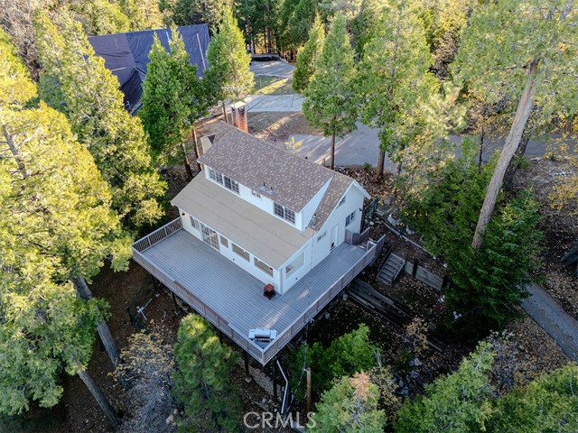 776 Nadelhorn, Lake Arrowhead CA: https://media.crmls.org/medias/388d13db-4a9b-4718-b9ef-d4f6ff32a4a7.jpg
