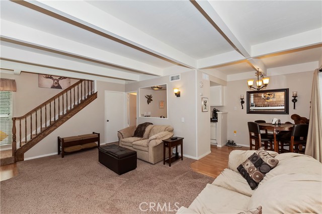 209 Cool Creek Lane, Lake Arrowhead CA: https://media.crmls.org/medias/388d358f-25cb-41dc-9950-27fd8f38f8fa.jpg