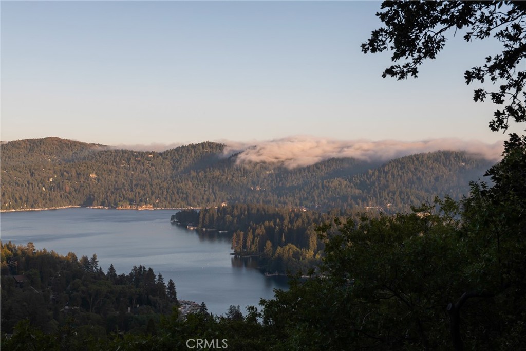 https://media.crmls.org/medias/388d7299-13d4-4d9f-8bdd-a3ced6670f5d.jpg?preset=X-Large