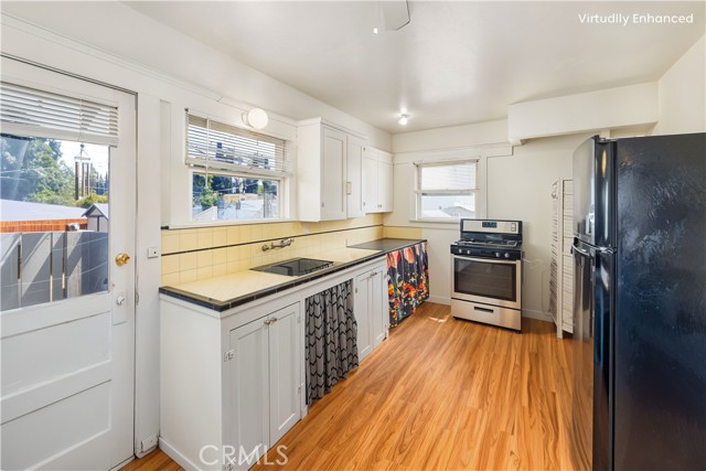 Detail Gallery Image 43 of 72 For 4070 Linwood Pl, Riverside,  CA 92506 - 4 Beds | 2/1 Baths