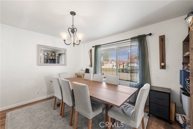 Detail Gallery Image 11 of 38 For 39329 Beacon, Palmdale,  CA 93551 - 3 Beds | 3 Baths