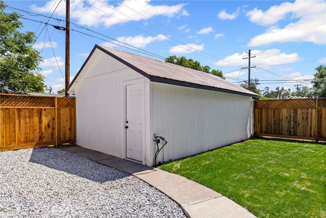 Detail Gallery Image 11 of 40 For 708 Johnson St, Red Bluff,  CA 96080 - 4 Beds | 2 Baths