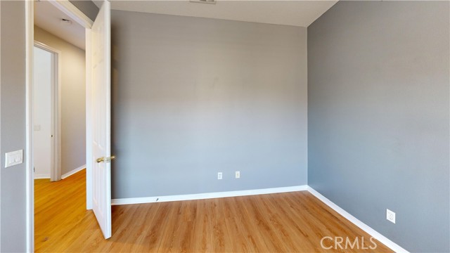 Detail Gallery Image 15 of 41 For 4322 Waterside Ln, Oxnard,  CA 93035 - 4 Beds | 2/1 Baths
