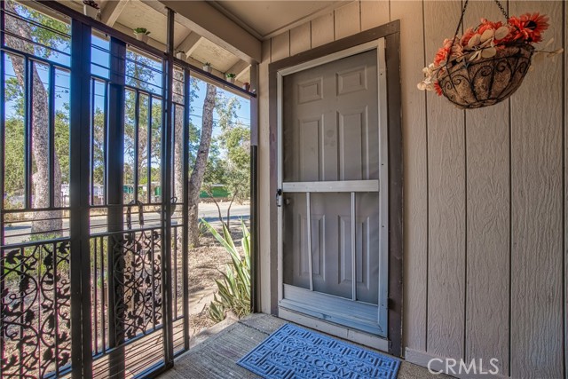 Detail Gallery Image 7 of 37 For 15966 33rd Ave, Clearlake,  CA 95422 - 2 Beds | 1 Baths