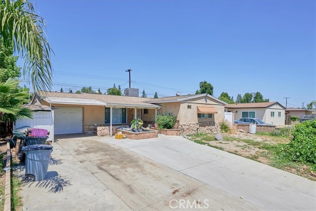 Detail Gallery Image 1 of 1 For 1438 W Flora St, Ontario,  CA 91762 - 4 Beds | 2 Baths