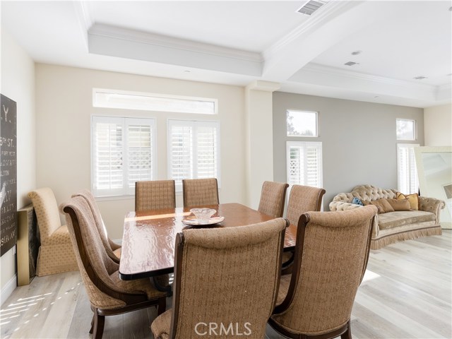 534 Francisca Avenue, Redondo Beach, California 90277, 5 Bedrooms Bedrooms, ,3 BathroomsBathrooms,Residential,Sold,Francisca,SB20239752