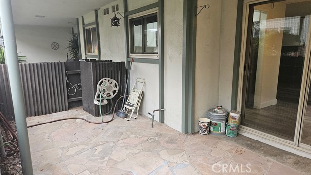 Detail Gallery Image 3 of 30 For 22935 Maple Ave a,  Torrance,  CA 90505 - 2 Beds | 2 Baths