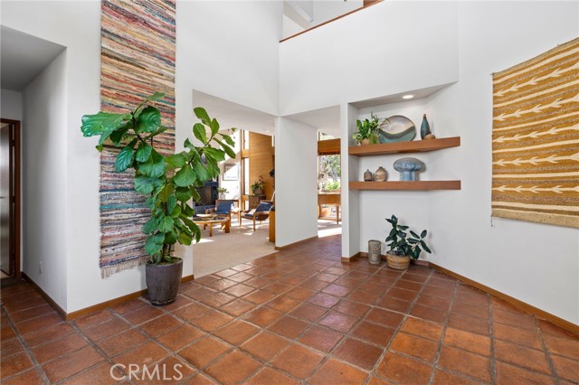 Detail Gallery Image 20 of 53 For 3902 Legend Cir, Huntington Beach,  CA 92649 - 6 Beds | 2/1 Baths