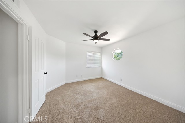 40132 White Leaf Lane, Murrieta CA: https://media.crmls.org/medias/38918407-7556-4eaa-9e18-0520f36c06ef.jpg