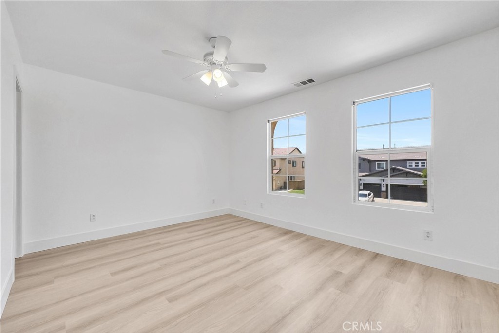 MLS #OC25151205 img 27