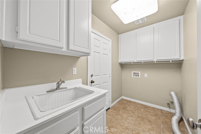 Detail Gallery Image 25 of 43 For 43891 42nd St, Lancaster,  CA 93536 - 3 Beds | 3 Baths