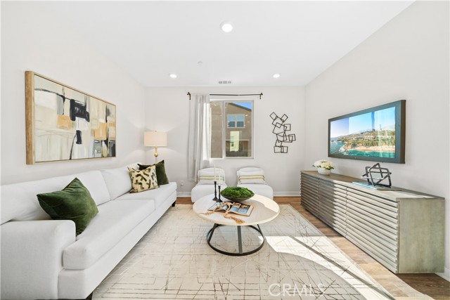 Detail Gallery Image 24 of 52 For 386 Chorus, Irvine,  CA 92618 - 4 Beds | 3 Baths