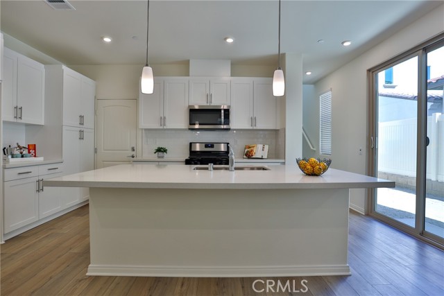 1957 S Hartford Place, San Bernardino CA: https://media.crmls.org/medias/3893b9ae-9291-44ff-a105-13bf9c04c585.jpg