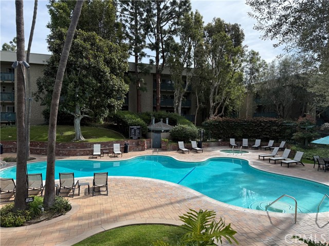 Detail Gallery Image 26 of 46 For 576 N Bellflower Bld #236,  Long Beach,  CA 90814 - 2 Beds | 2 Baths