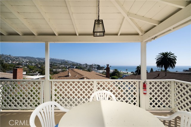 Detail Gallery Image 11 of 17 For 210 Cliff Dr, Laguna Beach,  CA 92651 - – Beds | – Baths