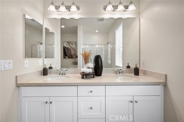 4118 Daisy Lane, Banning CA: https://media.crmls.org/medias/3895ac5a-53d4-450e-9946-d826c73575f1.jpg