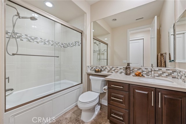 8356 Noelle Drive, Huntington Beach CA: https://media.crmls.org/medias/389627f2-3c9b-46be-8cb0-d8109ce0f2df.jpg
