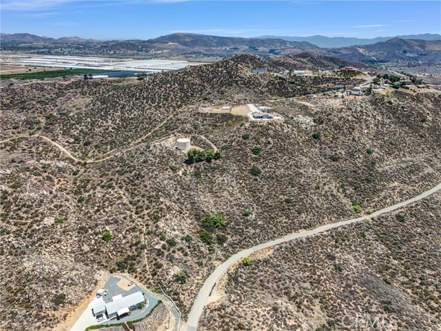 0 Onaknoll Drive, Perris CA: https://media.crmls.org/medias/38962eb5-d4f7-4692-b38e-cbc6d7777a2e.jpg