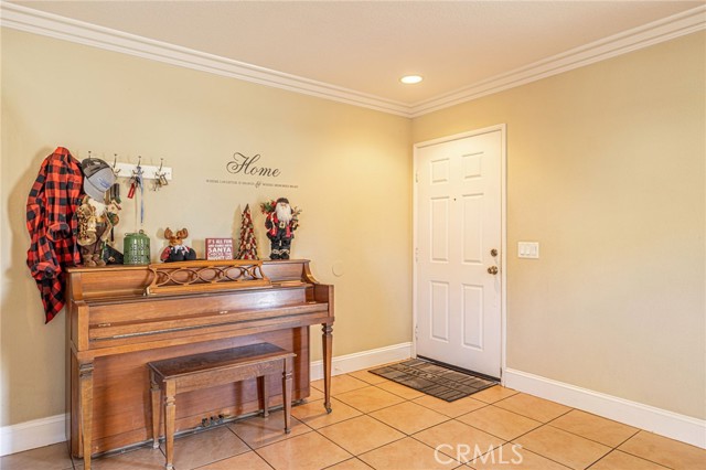 Detail Gallery Image 5 of 62 For 45620 17th, Lancaster,  CA 93534 - 4 Beds | 3 Baths