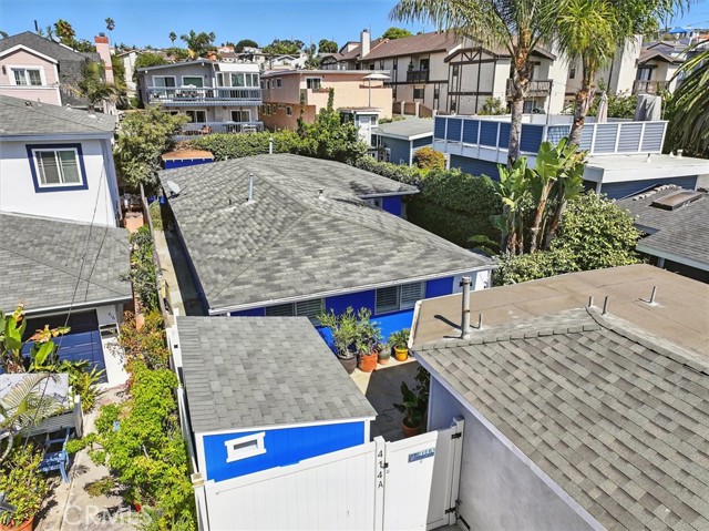 Detail Gallery Image 31 of 31 For 414 N Gertruda #B,  Redondo Beach,  CA 90277 - 3 Beds | 2 Baths