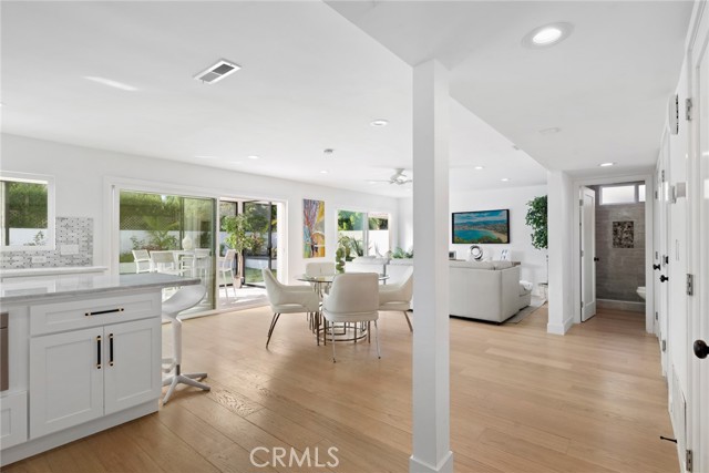 389757e9 7e76 4504 A531 3d1c2512b4d4