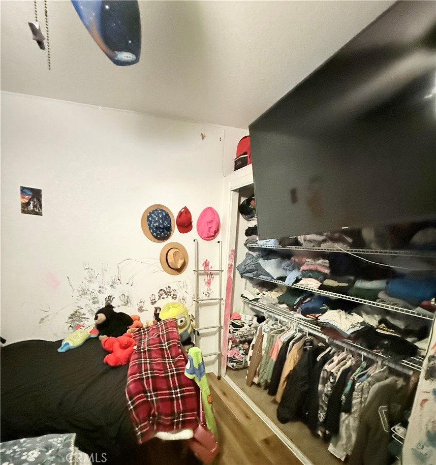 MLS #OC25265003 image #18