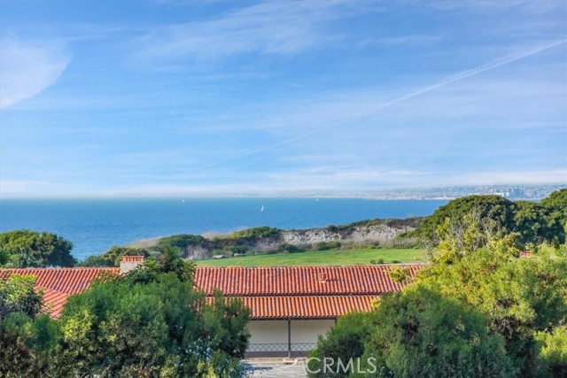 360 Via Almar, Palos Verdes Estates, California 90274, 3 Bedrooms Bedrooms, ,2 BathroomsBathrooms,Residential,For Sale,Via Almar,PV24255017