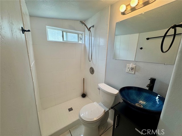 155 S Pennsylvania Avenue, Glendora CA: https://media.crmls.org/medias/389807eb-49fa-40e8-8172-ae48567d7cb8.jpg