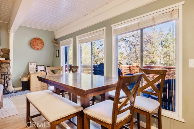 Detail Gallery Image 4 of 27 For 1351 Silverado Rd, Big Bear City,  CA 92314 - 3 Beds | 2 Baths