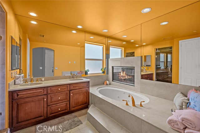 3 Calle Agua, San Clemente CA: https://media.crmls.org/medias/389823be-2a0b-4573-a23f-9413b932aef2.jpg
