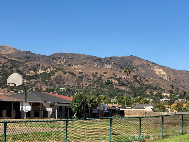 621 W Lemon Way, Fillmore CA: https://media.crmls.org/medias/3898bada-d1ea-4e4e-aa3b-18dbd0c95871.jpg